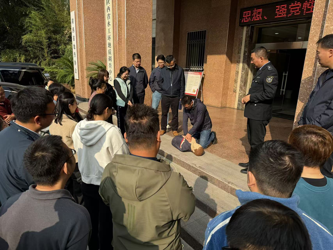 1730868729748279.jpg 3.jpg